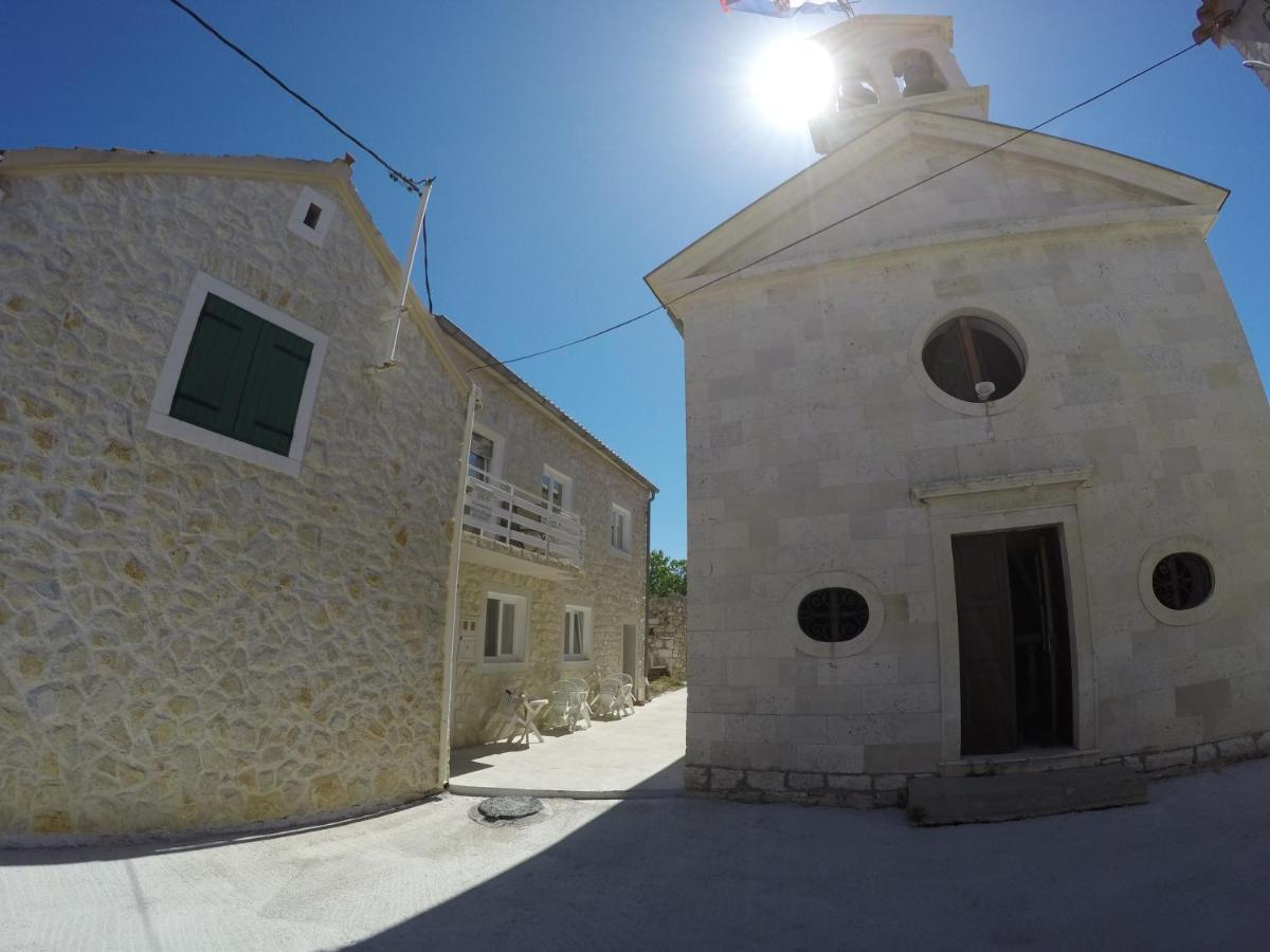 Apartments And Rooms By The Sea Bibinje, Zadar - 6199 المظهر الخارجي الصورة