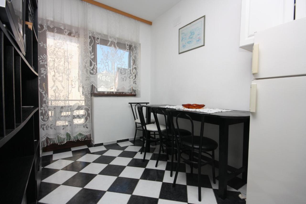 Apartments And Rooms By The Sea Bibinje, Zadar - 6199 المظهر الخارجي الصورة